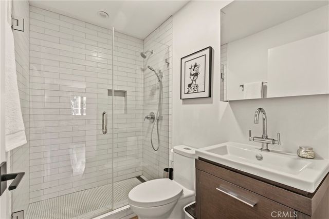 12668 Rose, Los Angeles, CA 90066