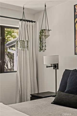 12668 Rose, Los Angeles, CA 90066