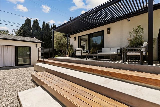 12668 Rose, Los Angeles, CA 90066