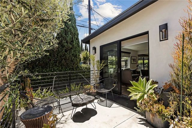 12668 Rose, Los Angeles, CA 90066