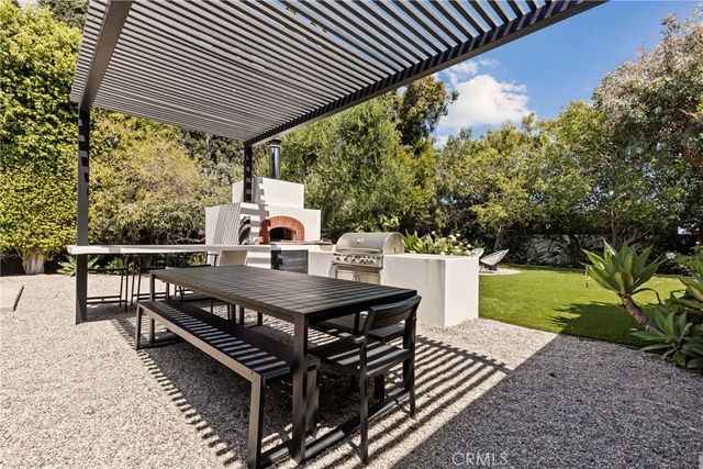 12668 Rose, Los Angeles, CA 90066