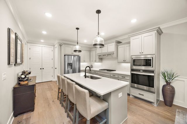 2778 Jasmine St, Lebanon, TN 37087