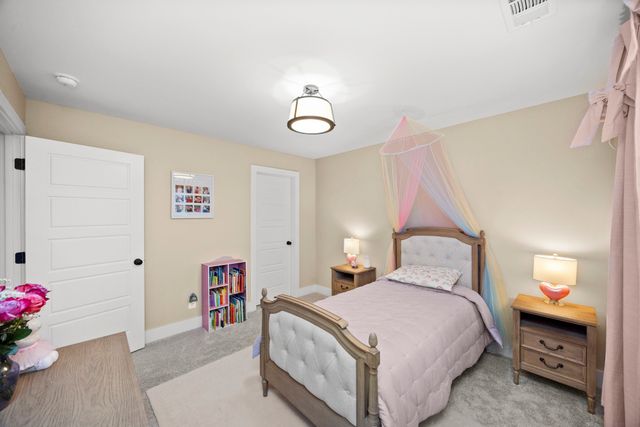 2778 Jasmine St, Lebanon, TN 37087