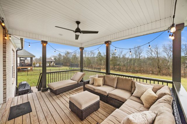 2778 Jasmine St, Lebanon, TN 37087