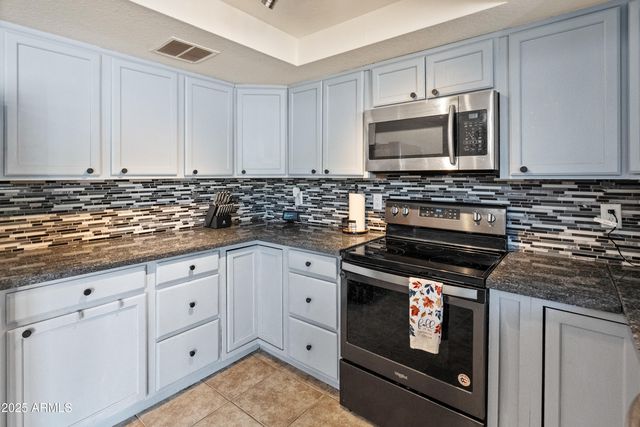 1516 W ESCUDA Road, Phoenix, AZ 85027