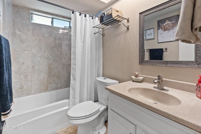 1516 W ESCUDA Road, Phoenix, AZ 85027