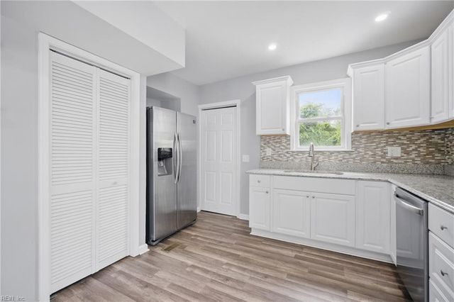237 Pochin PL, Hampton, VA 23661