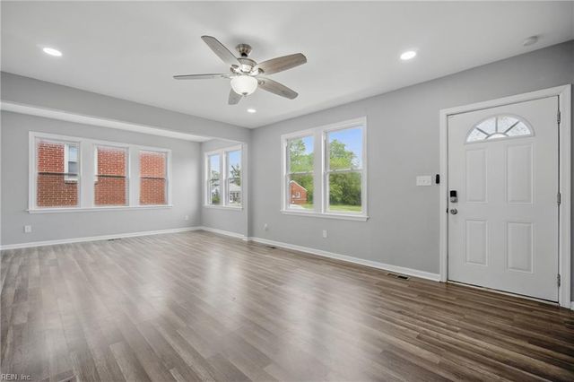 237 Pochin PL, Hampton, VA 23661