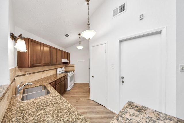 19920 Westcliffe Court, Cypress, TX 77433