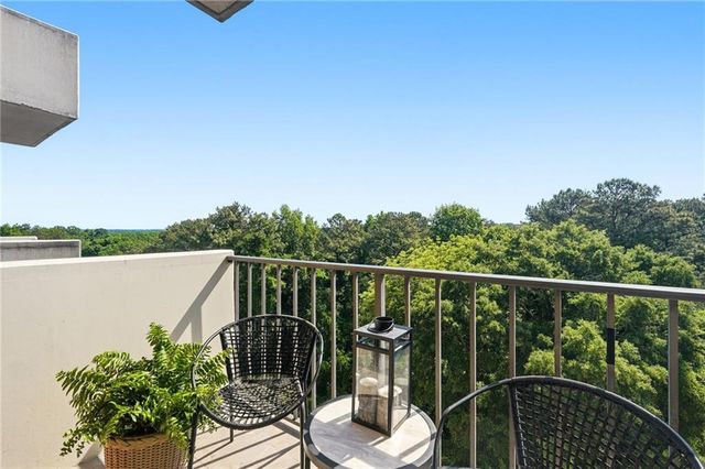 300 Johnson Ferry Road A803, Atlanta, GA 30328