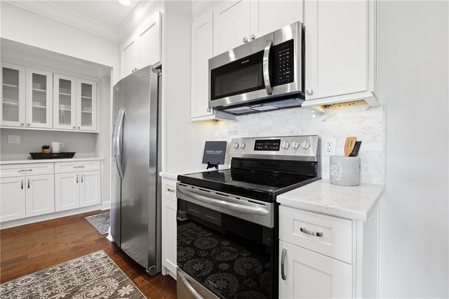 300 Johnson Ferry Road A803, Atlanta, GA 30328