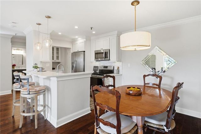 300 Johnson Ferry Road A803, Atlanta, GA 30328