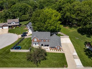 119 Jamie Lynn Drive, Glen Carbon, IL 62034