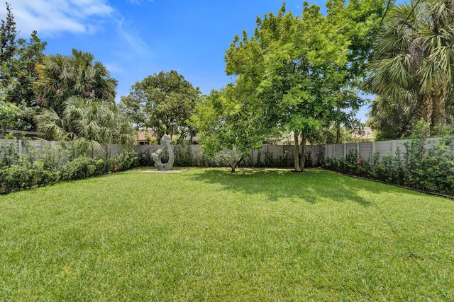 1624 NW 9TH Avenue, Fort Lauderdale, FL 33311
