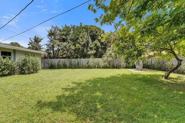 1624 NW 9TH Avenue, Fort Lauderdale, FL 33311