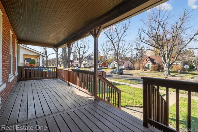 18522 Lenore, Detroit, MI 48219