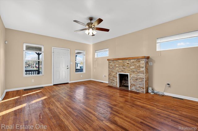 18522 Lenore, Detroit, MI 48219