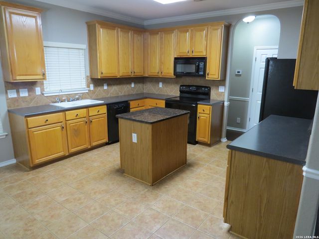 508 FOXFORD RUN DR, Schertz, TX 78108