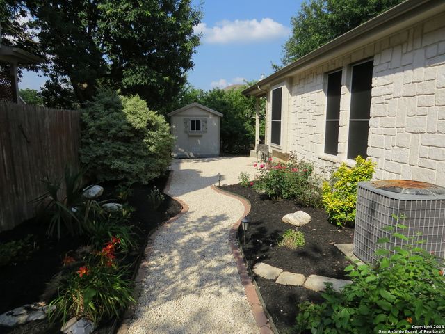 508 FOXFORD RUN DR, Schertz, TX 78108