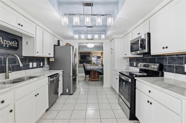 3806 NE 17TH STREET, Ocala, FL 34470