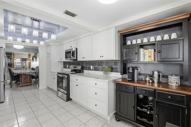 3806 NE 17TH STREET, Ocala, FL 34470