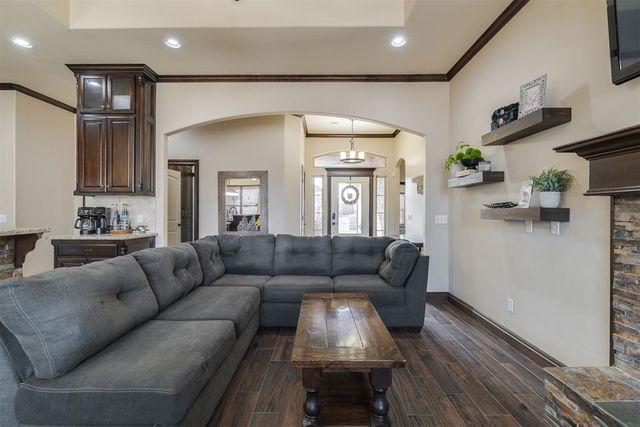 11721 SW 14th Street, Yukon, OK 73099