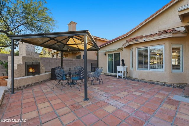 2200 N Hayden Drive, Tucson, AZ 85715