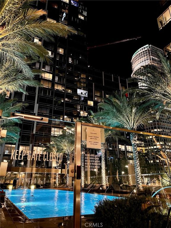 877 Francisco 1123, Los Angeles, CA 90017