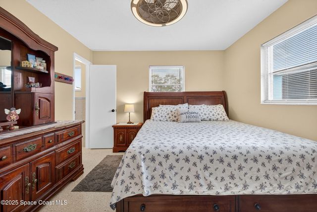 535 N Barrett Drive, Merritt Island, FL 32952