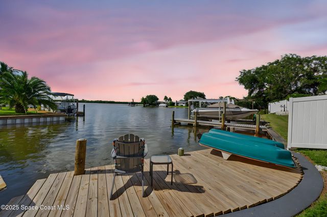 535 N Barrett Drive, Merritt Island, FL 32952