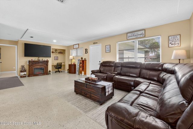 535 N Barrett Drive, Merritt Island, FL 32952