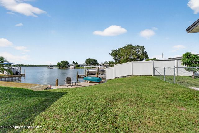 535 N Barrett Drive, Merritt Island, FL 32952