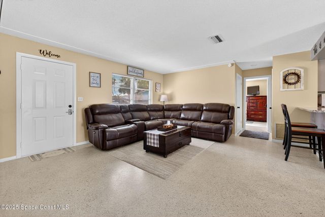 535 N Barrett Drive, Merritt Island, FL 32952