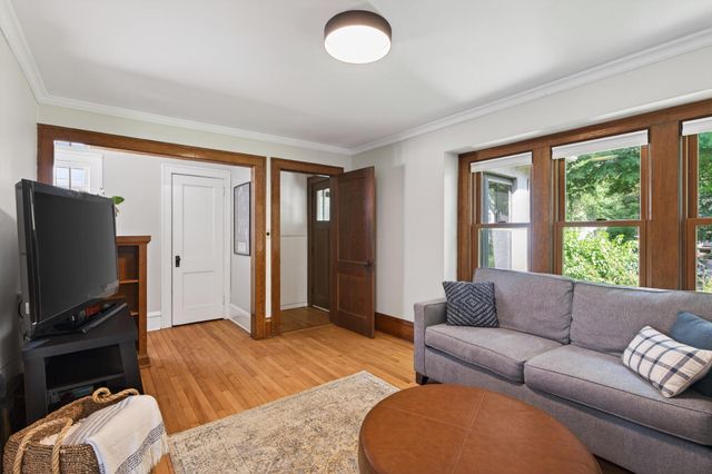 1480 Fairmount Avenue, Saint Paul, MN 55105