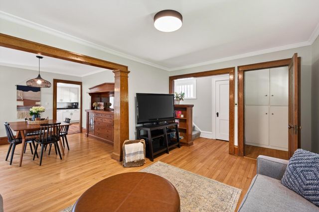 1480 Fairmount Avenue, Saint Paul, MN 55105