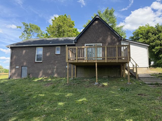 154 Shiloh Dr, La Vergne, TN 37086