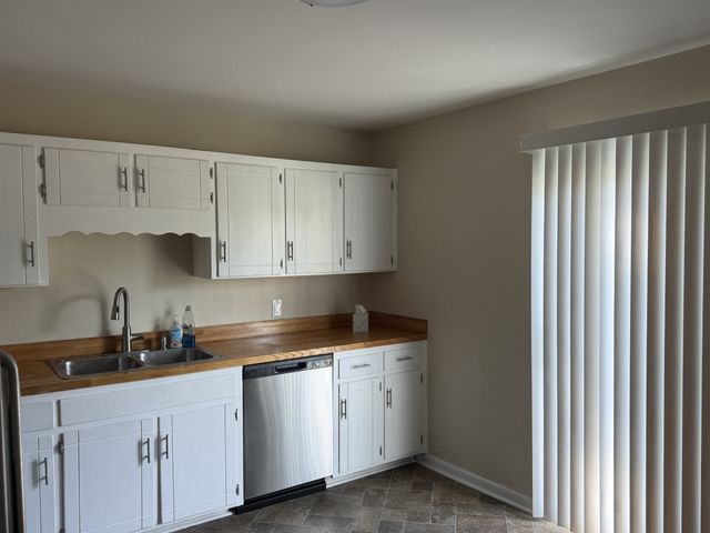 154 Shiloh Dr, La Vergne, TN 37086