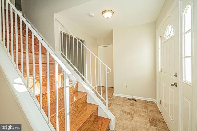 29 UPMAN CT, Baltimore, MD 21228