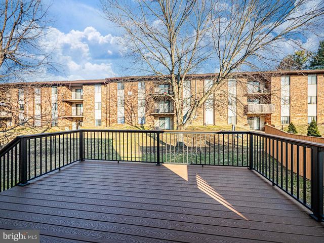 29 UPMAN CT, Baltimore, MD 21228