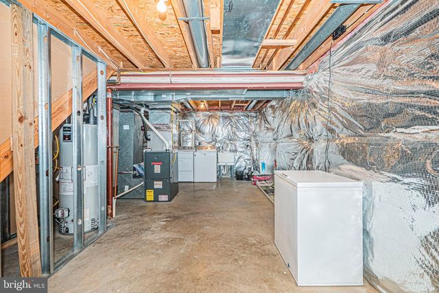 29 UPMAN CT, Baltimore, MD 21228