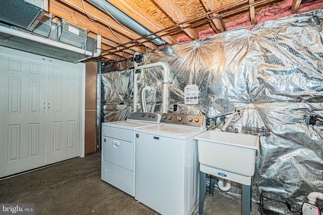 29 UPMAN CT, Baltimore, MD 21228