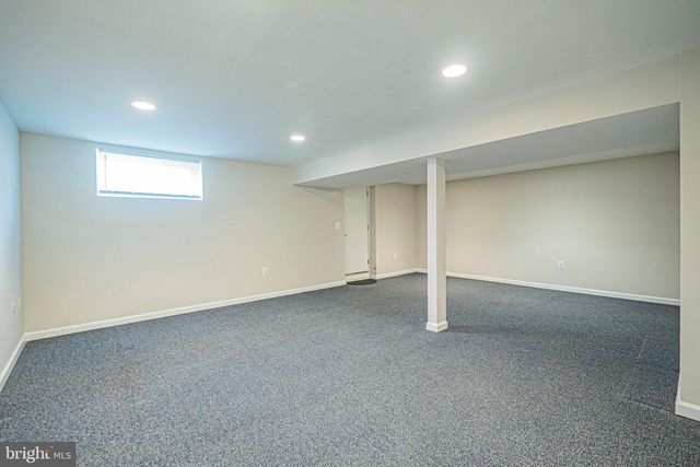 29 UPMAN CT, Baltimore, MD 21228