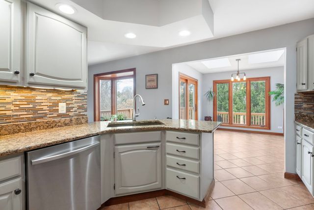 17466 W Windslow Drive, Grayslake, IL 60030