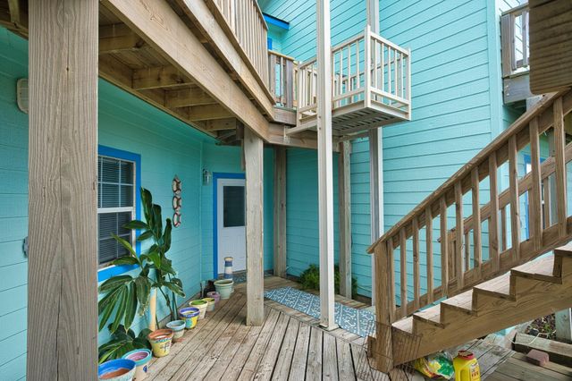 2258 County Road 230, Sargent, TX 77414