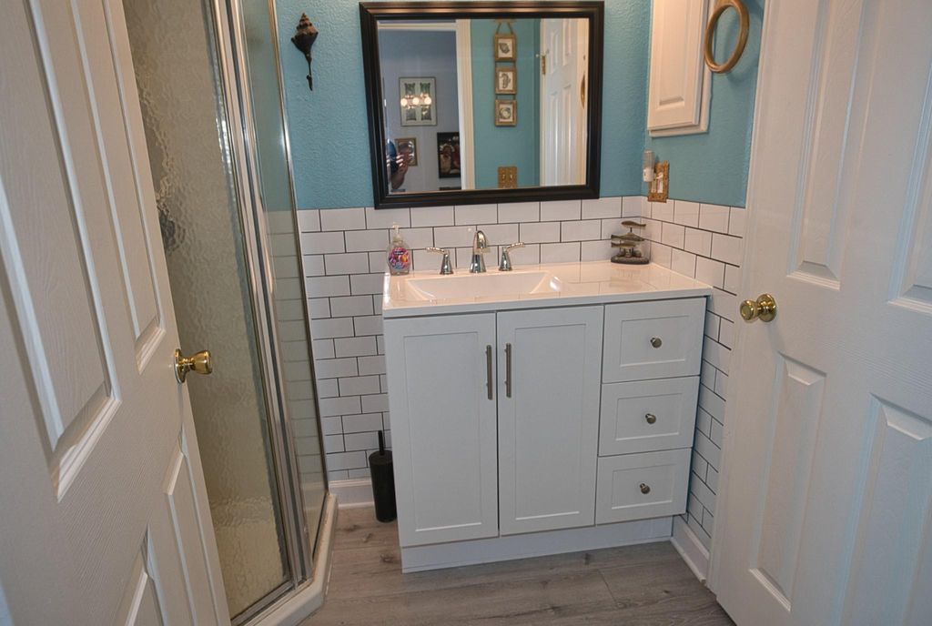 Image 22 of property listing at 2258 County Road 230, Sargent, TX 77414