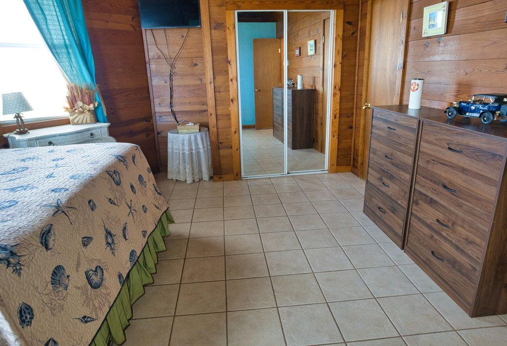 Image 29 of property listing at 2258 County Road 230, Sargent, TX 77414