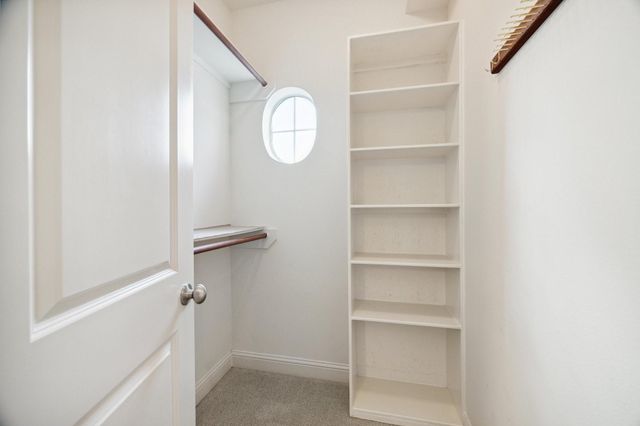 5610 Kiam Street B, Houston, TX 77007