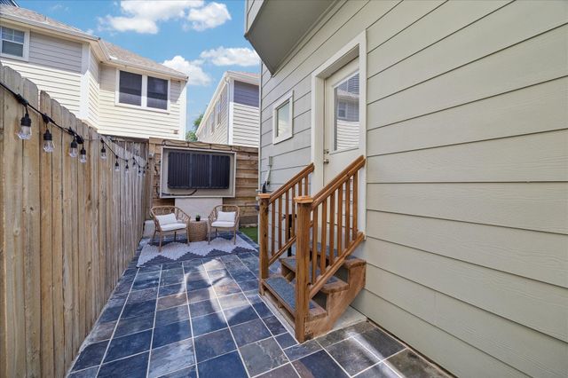 5610 Kiam Street B, Houston, TX 77007