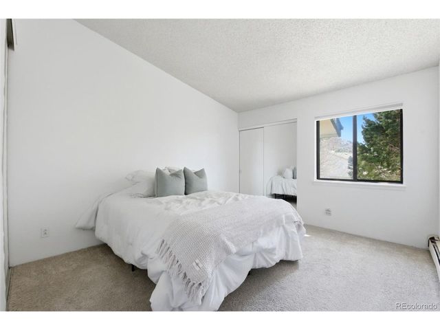 532 Oakwood Dr E207, Castle Rock, CO 80104