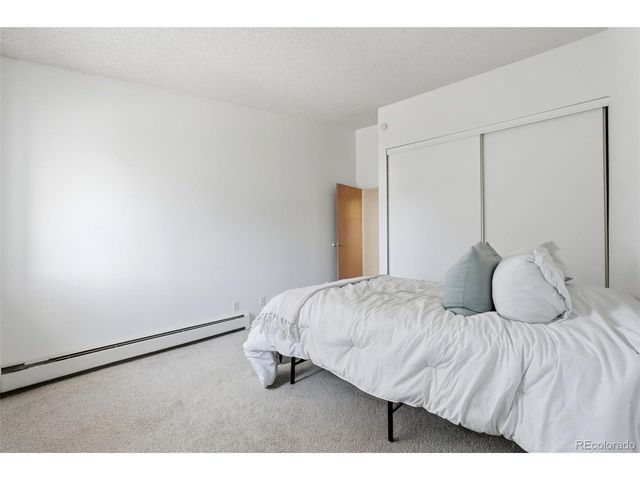 532 Oakwood Dr E207, Castle Rock, CO 80104